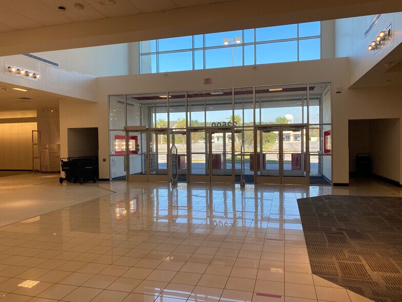 More Photos Of 20000 Bass Pro Dr, Spanish Fort Unknown For Lease