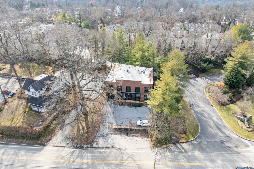 More Photos Of 232 Conestoga Rd, Wayne Office For Sale