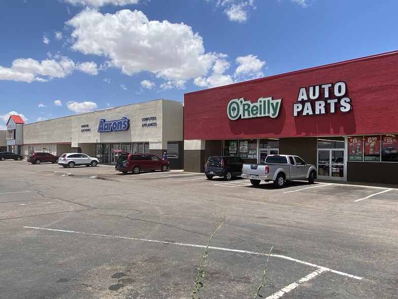 More Photos Of 1501-1531 Navajo Blvd, Holbrook Storefront For Lease