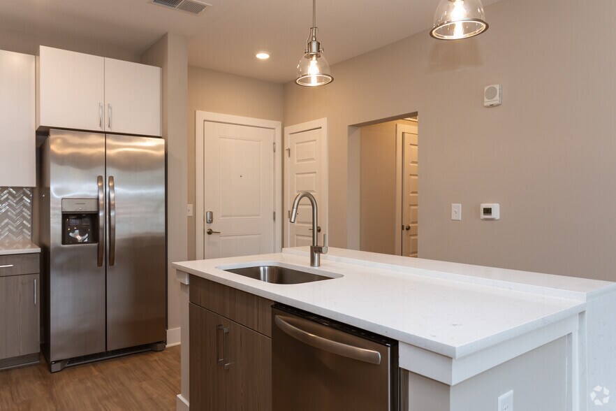 More Photos Of 222 S Main St, Mooresville Apartments For Lease