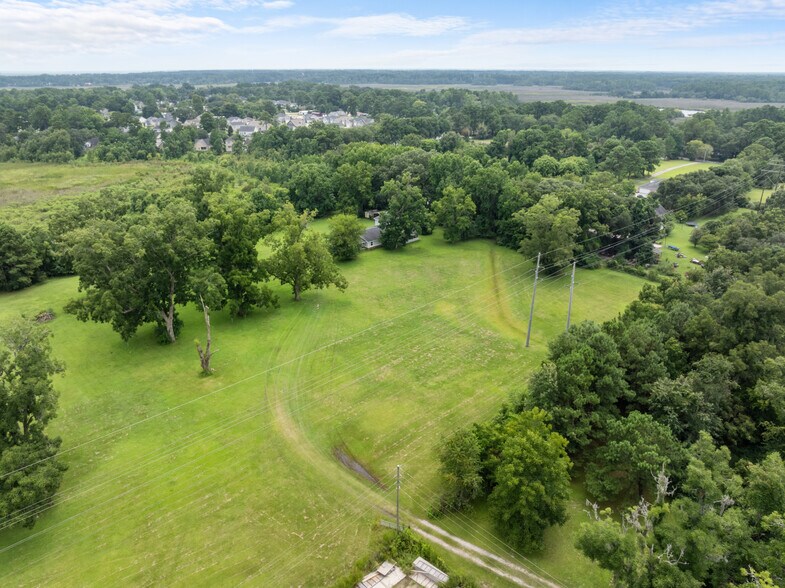 More Photos Of 5757 Ogeechee Rd, Savannah Flex For Lease