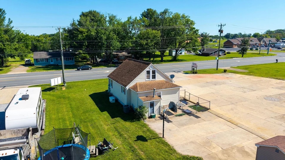 More Photos Of 3231 Stuarts Draft Hwy, Stuarts Draft Warehouse For Sale