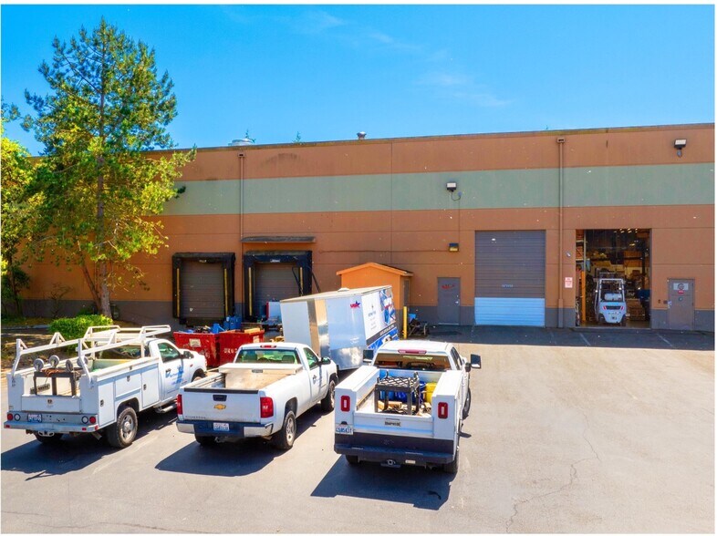 More Photos Of 1420 80th St SW, Everett Warehouse For Sale