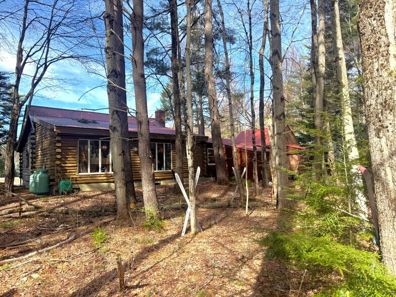 More Photos Of 2659 NH Route 16, Albany General Retail For Sale