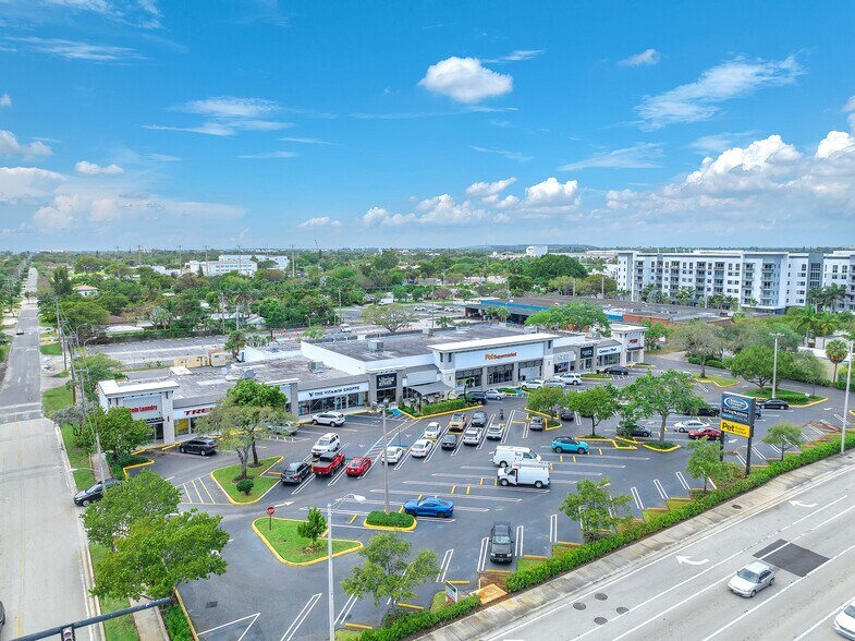 More Photos Of 401-433 N Federal Hwy, Pompano Beach Unknown For Lease
