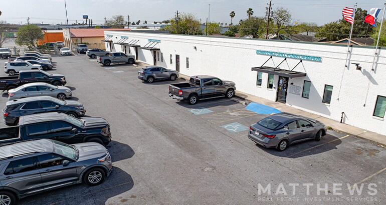 More Photos Of 1804-1828 W Jefferson Ave, Harlingen Light Manufacturing For Lease