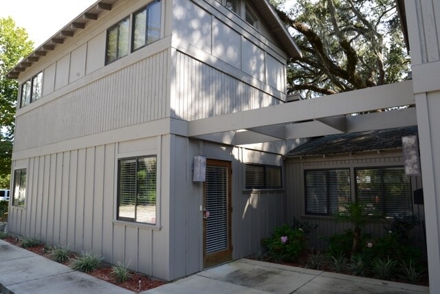 More Photos Of 1524 Smith St, Orange Park Office For Sale