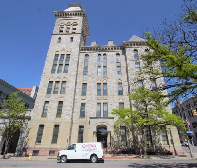More Photos Of 30 W Broad St, Rochester Office For Lease