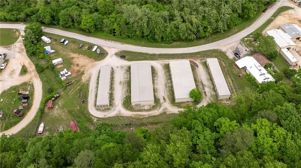 More Photos Of 450 Pinion Dr, Bella Vista Self Storage For Sale