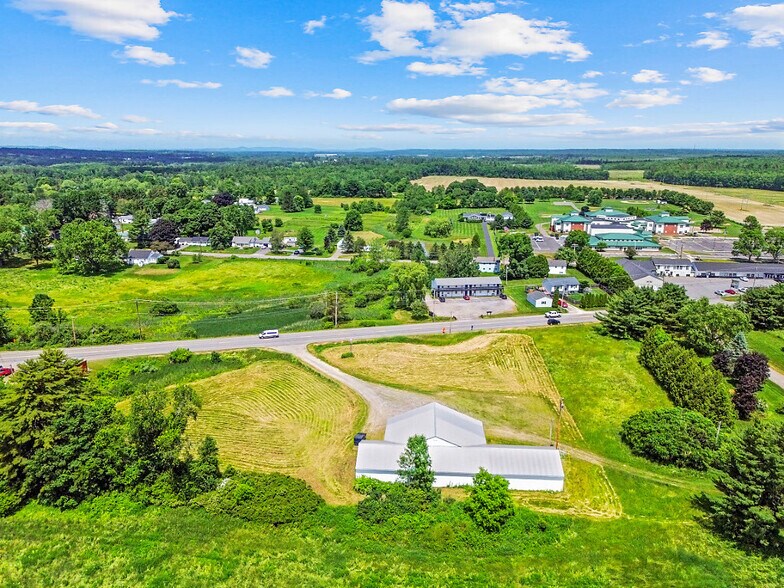 More Photos Of 53 Neck Rd, Benton General Retail For Sale