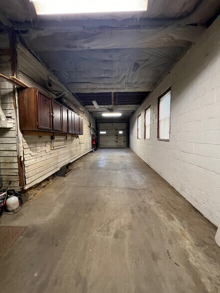 More Photos Of 54 Main St, High Bridge Manufacturing For Sale