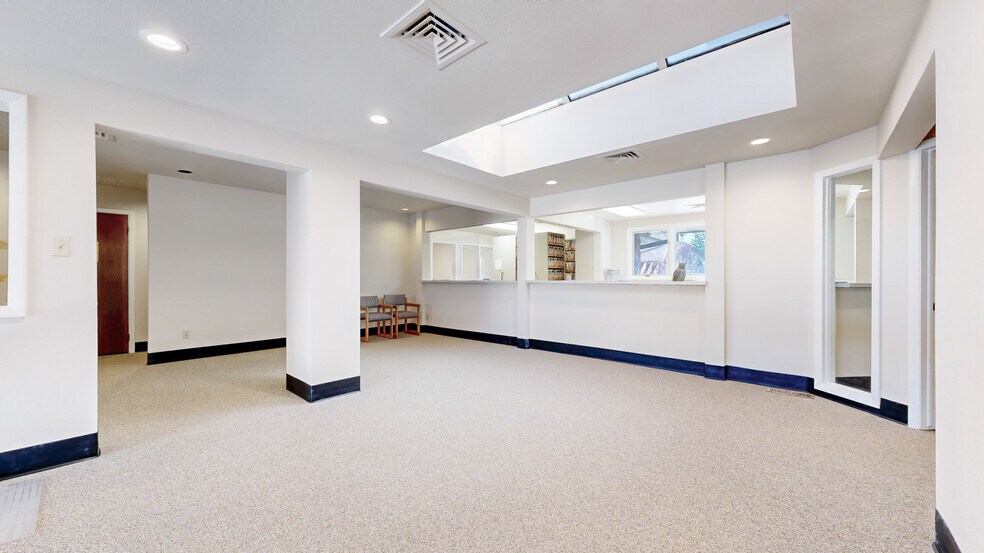 More Photos Of 1032 Luke St, Fort Collins Medical For Lease