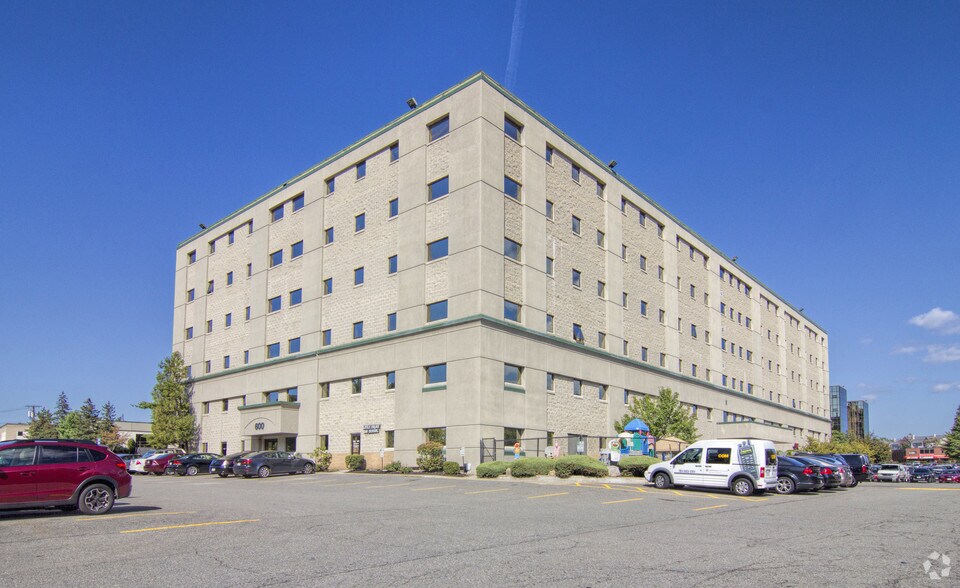 More Photos Of 600 W Cummings Park, Woburn Office For Lease