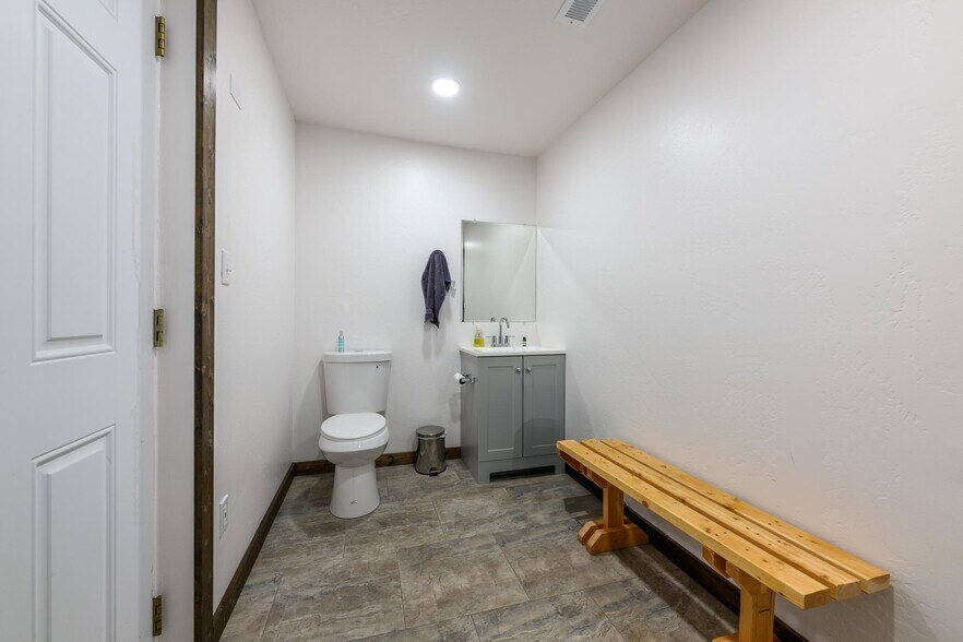 More Photos Of 312 Dewey Ave, Eureka Storefront Retail Office For Sale