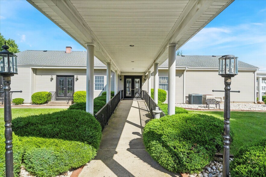More Photos Of 1584 Parkside Ave, Trenton General Retail For Sale