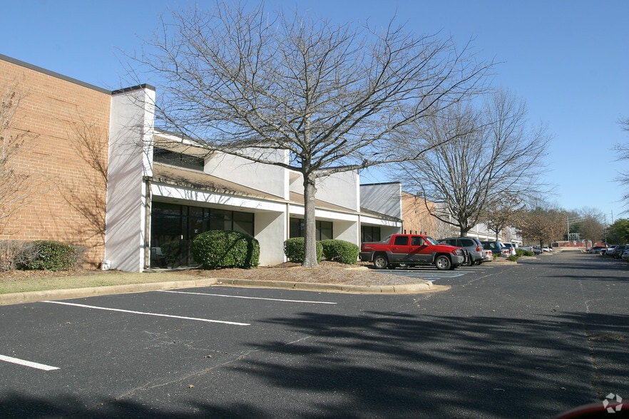 More Photos Of 2770 Gunter Park Dr E, Montgomery Light Manufacturing For Lease