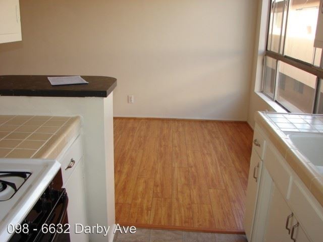More Photos Of 6632 Darby Ave, Reseda Apartments For Sale