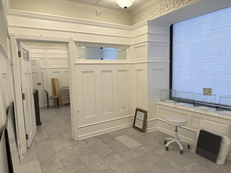 More Photos Of 730 17th St, Denver Office For Sale