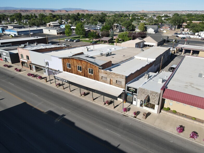More Photos Of 34 N Main St, Roosevelt General Retail For Sale