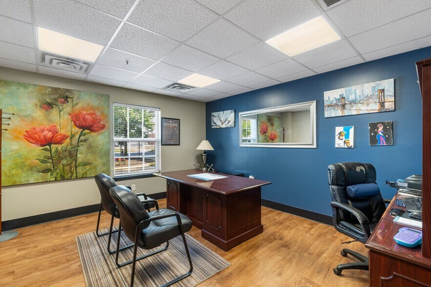 More Photos Of 900 County St, Portsmouth Apartments For Sale