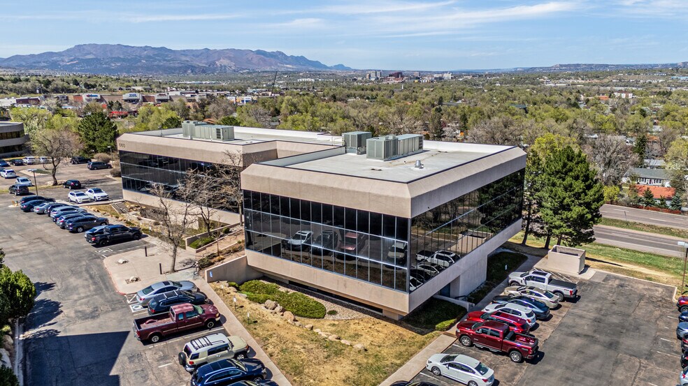 More Photos Of 660 Southpointe Ct, Colorado Springs Medical For Sale