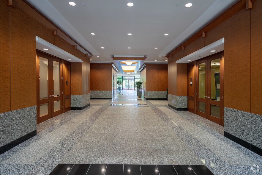 More Photos Of 1725 Windward Concourse, Alpharetta Office For Lease