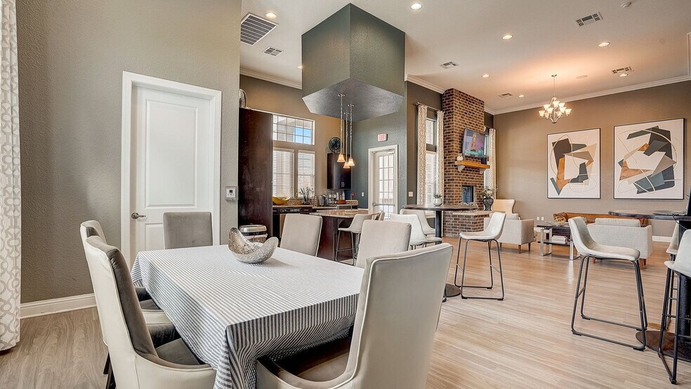More Photos Of 14125 Louisiana Ave, Savage Apartments For Sale