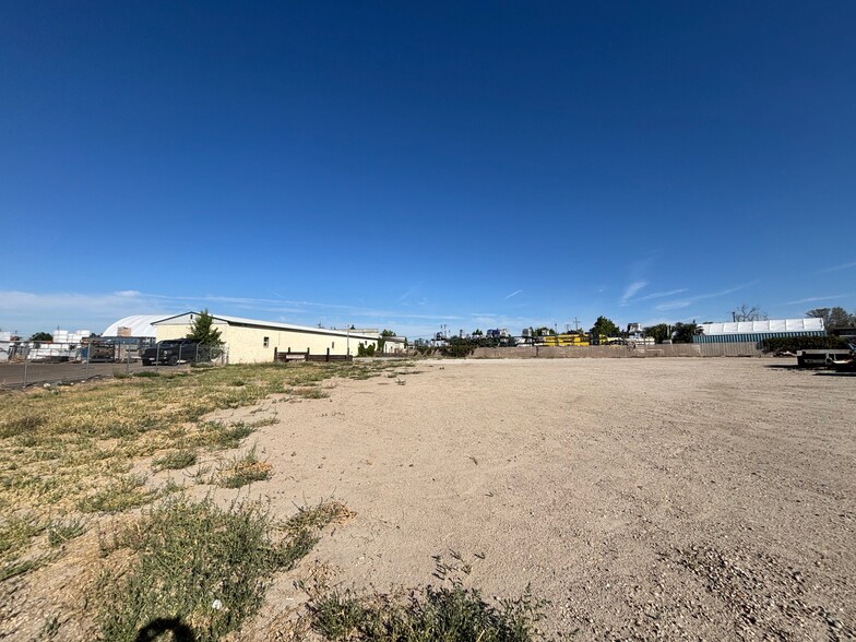 More Photos Of 701 N 39th St, Nampa Land For Lease