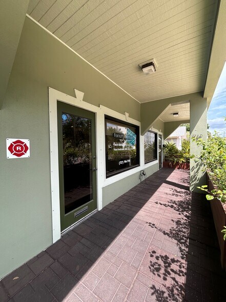 More Photos Of 712 16th St N, Saint Petersburg Medical For Lease