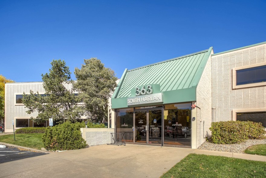 More Photos Of 363 S Harlan St, Lakewood Office For Lease
