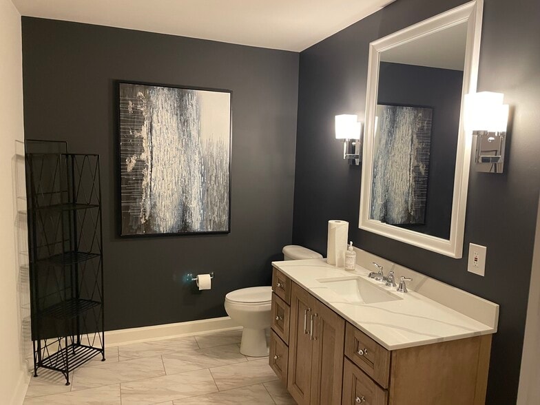 More Photos Of 1600 Fulton Ave, Charlotte Apartments For Lease
