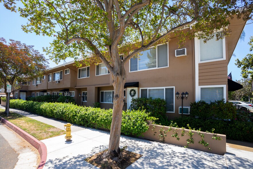 More Photos Of 200 S Madison Ave, Pasadena Apartments For Sale