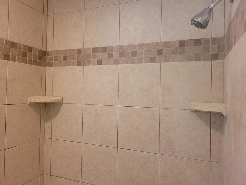 More Photos Of 315 10th St, Tell City Apartments For Sale