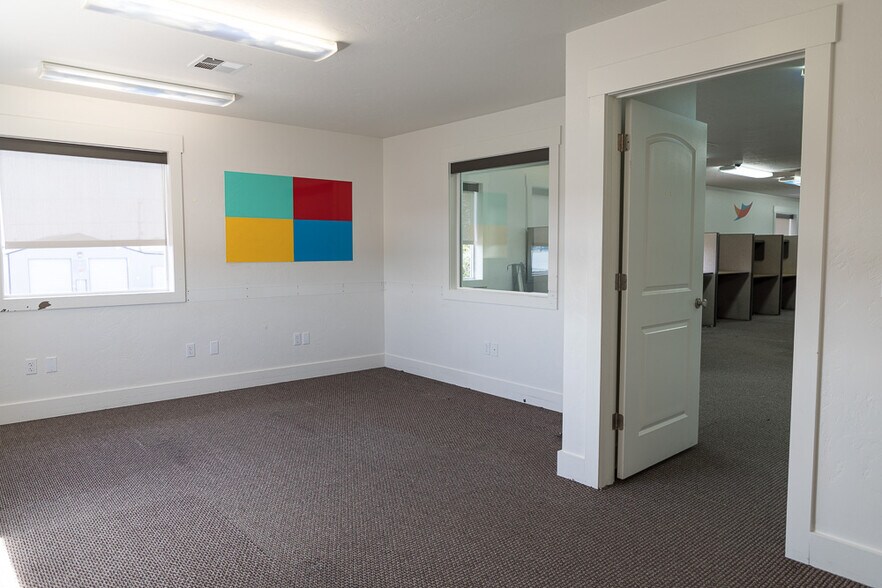 More Photos Of , Ontario Unknown For Sale