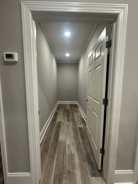More Photos Of 4319 S Lee St, Buford Office For Lease