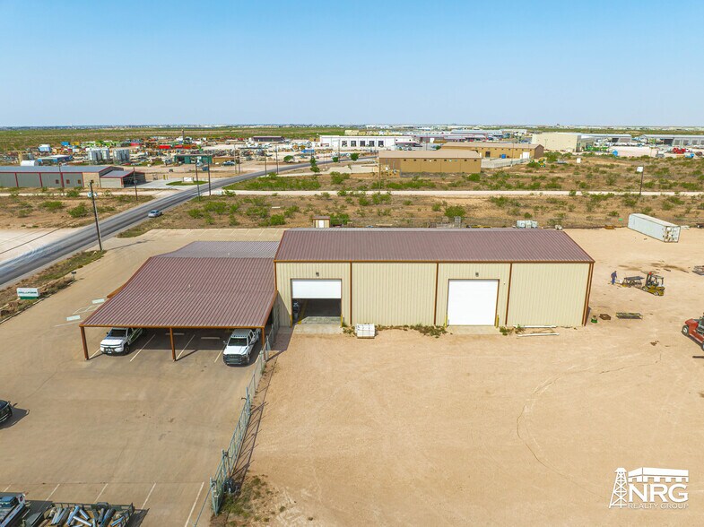 More Photos Of 12120 County 100 rd, Midland Manufacturing For Lease