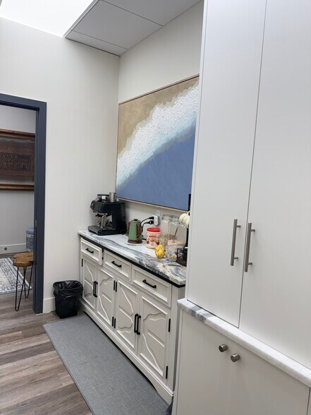 More Photos Of 8950 SW 74th Ct, Miami Office For Lease