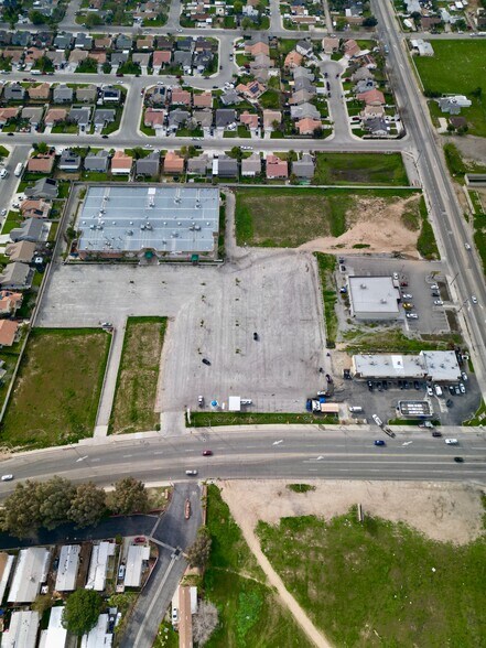 More Photos Of 1715 Morning Dr, Bakersfield Land For Sale