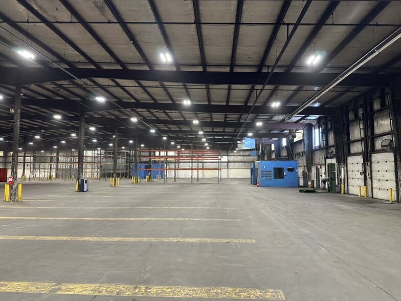 More Photos Of 18513 Euclid Ave, Cleveland Industrial For Sale