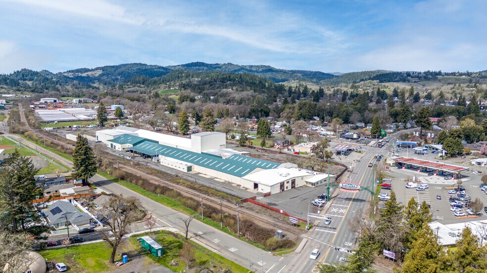 More Photos Of 934 S Main St, Willits Manufacturing For Lease