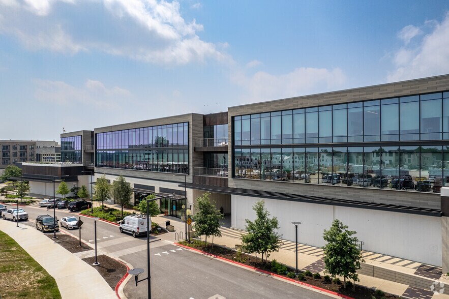 More Photos Of 4301 Bull Creek Rd, Austin Office For Lease