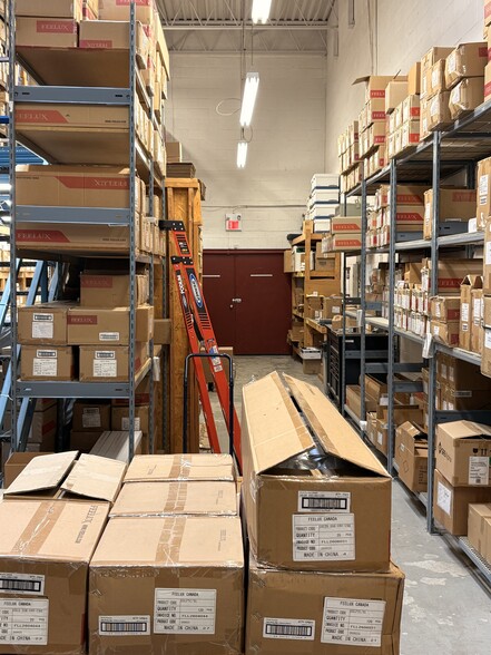 More Photos Of 2800 John St, Markham Light Distribution For Sale