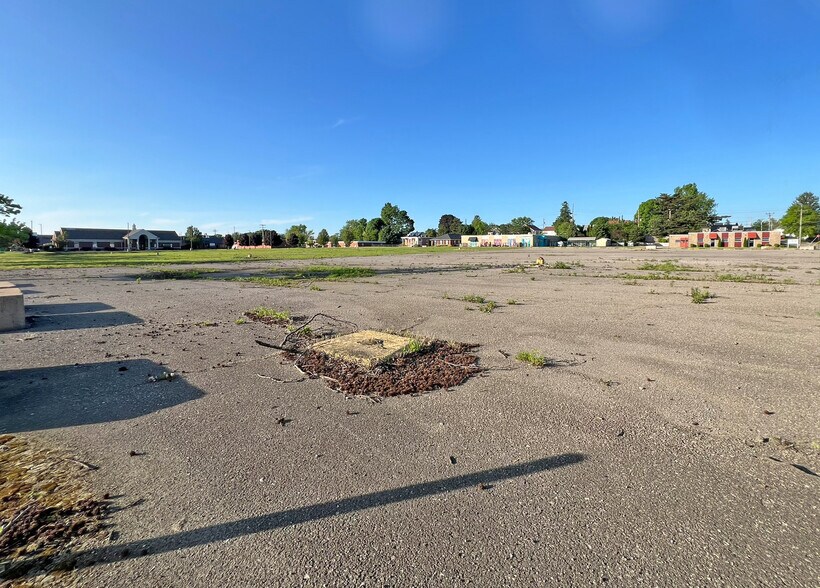 More Photos Of 3407 Liberty St, Erie Land For Lease