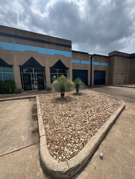 Primary Photo Of 3701 Drossett Dr, Austin Religious Facility For Lease