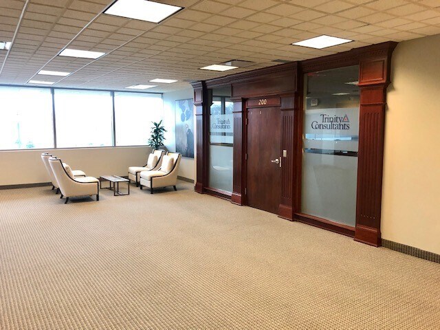 More Photos Of 110 Polaris Pky, Westerville Medical For Lease