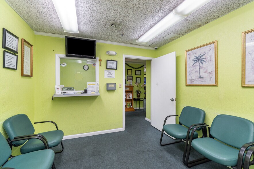 More Photos Of 6005 Silver Star Rd, Orlando Medical For Sale