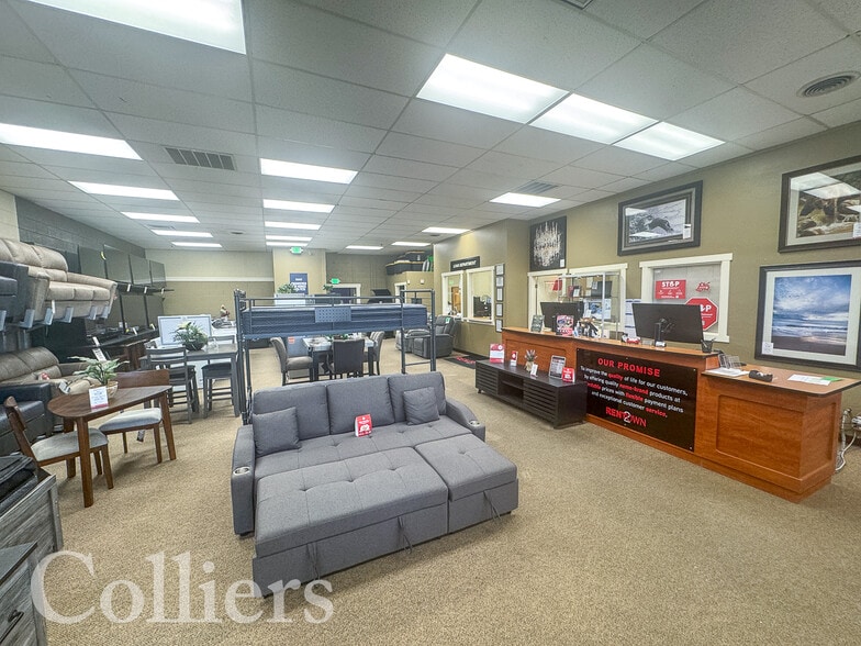 More Photos Of 733 Yellowstone Ave, Pocatello Freestanding For Lease