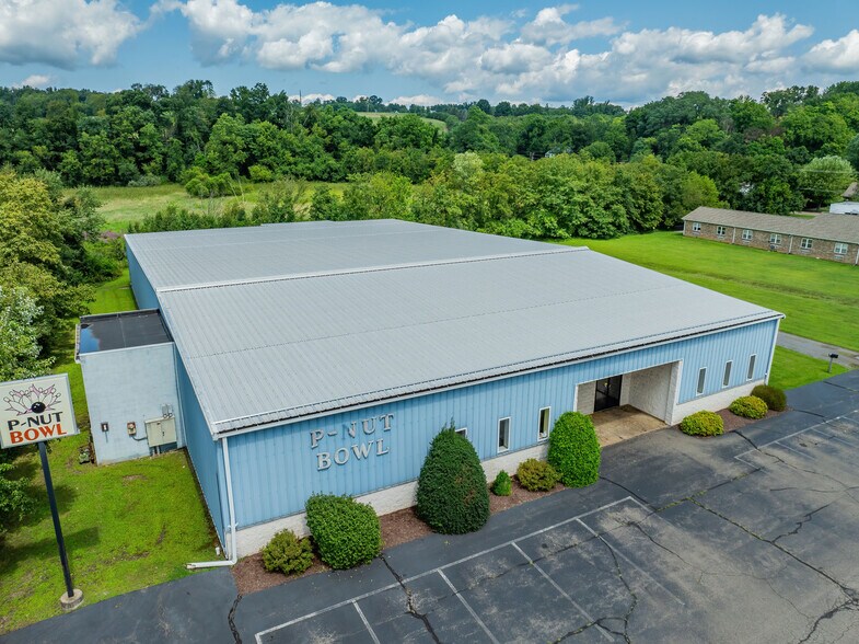 More Photos Of 2701 P Nut Ln, Bloomsburg Bowling Alley For Sale