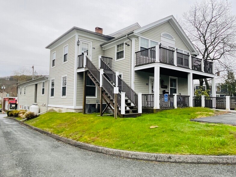 More Photos Of 168 Main St, Great Barrington Office For Sale