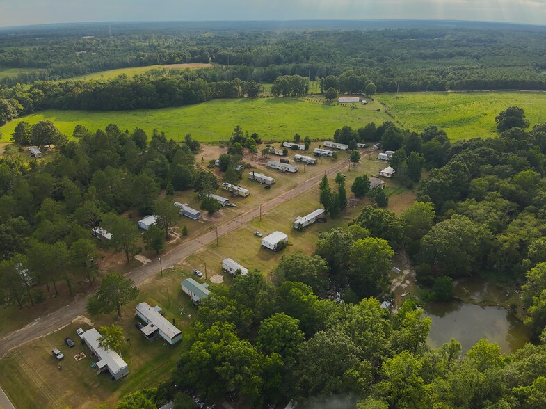 More Photos Of 2959 County Road 2214, Troy Manufactured Housing Mobile Home Park For Sale
